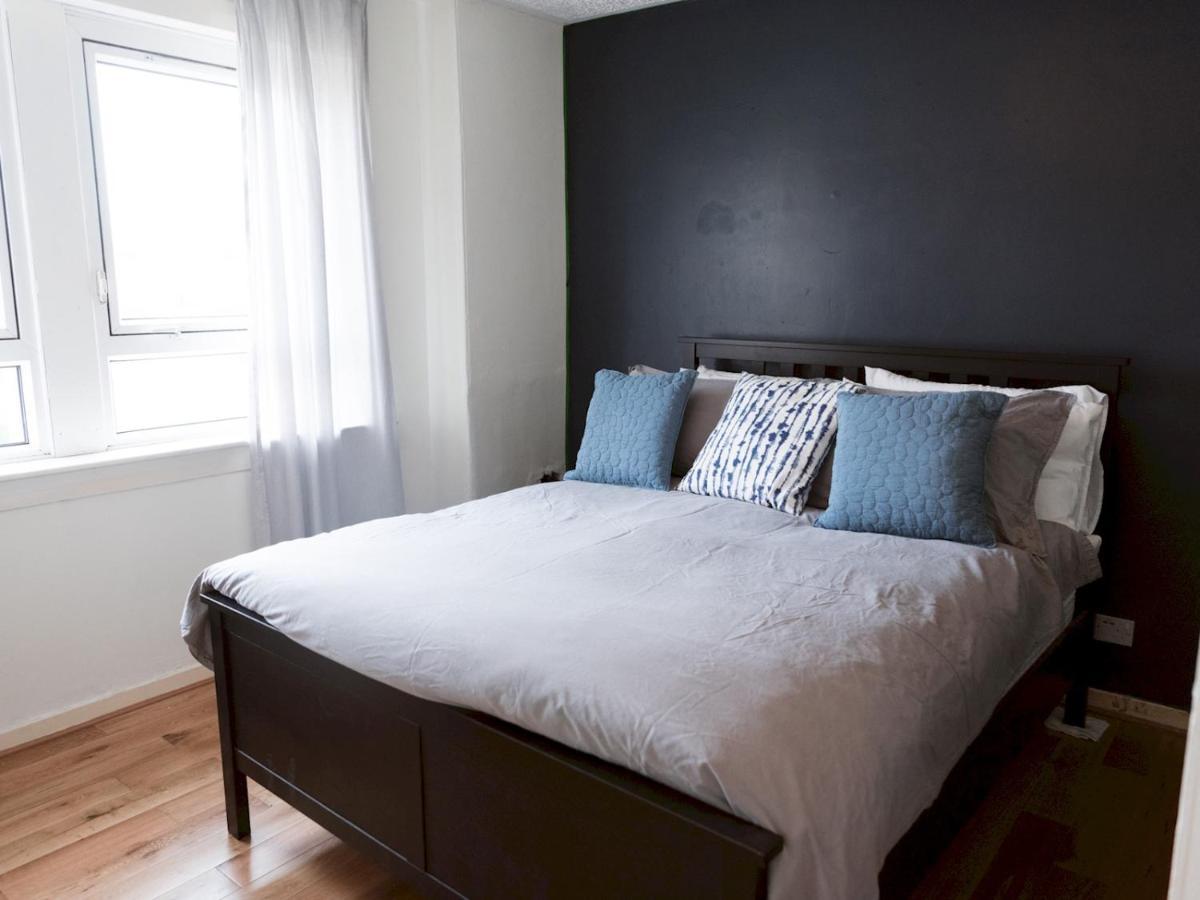 Pass The Keys Cozy Two Bed Flat Near Glasgow Airport & Paisley Zewnętrze zdjęcie