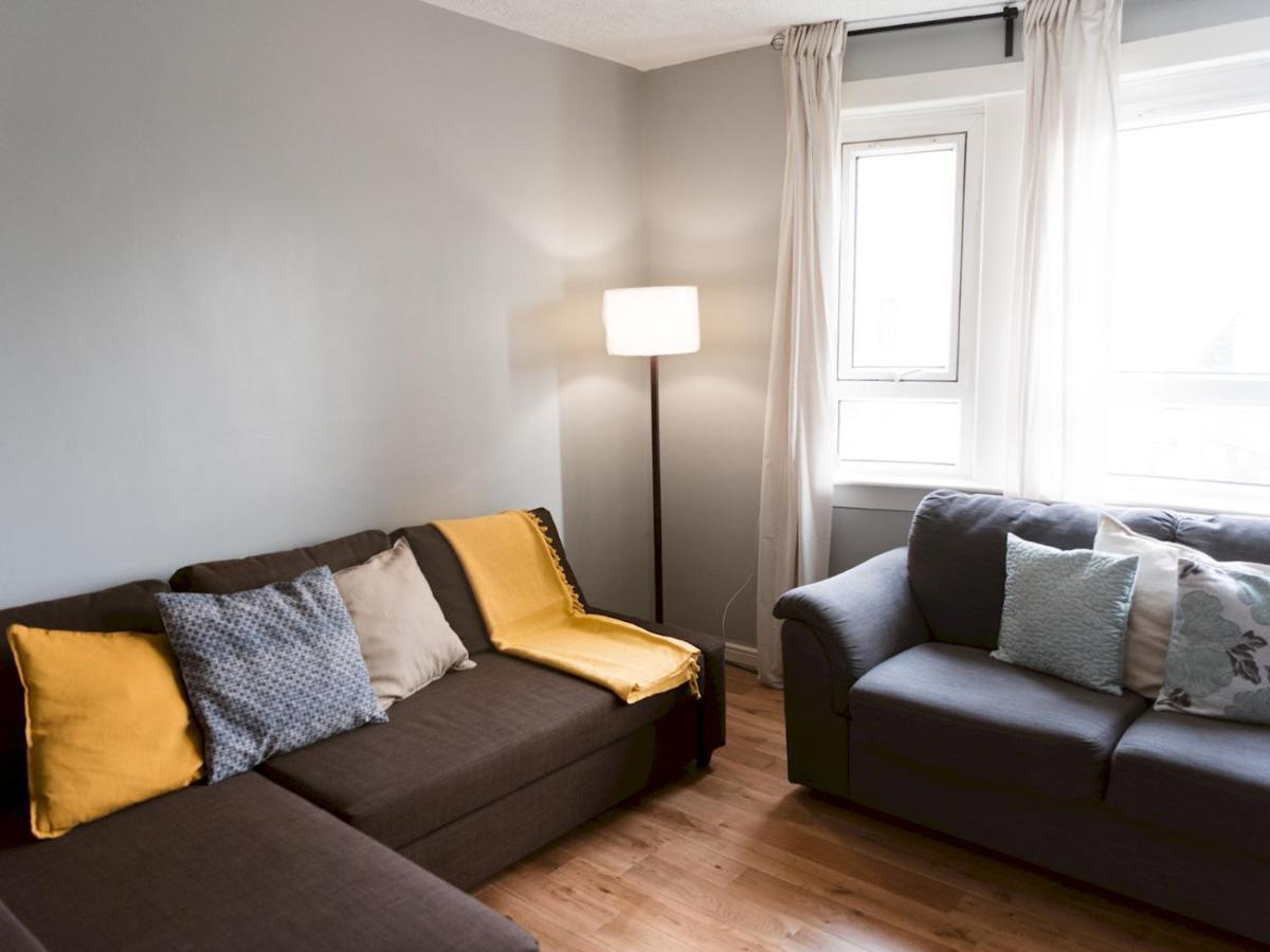 Pass The Keys Cozy Two Bed Flat Near Glasgow Airport & Paisley Zewnętrze zdjęcie