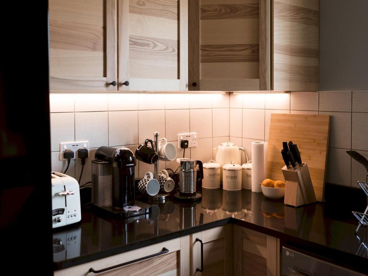 Pass The Keys Cozy Two Bed Flat Near Glasgow Airport & Paisley Zewnętrze zdjęcie