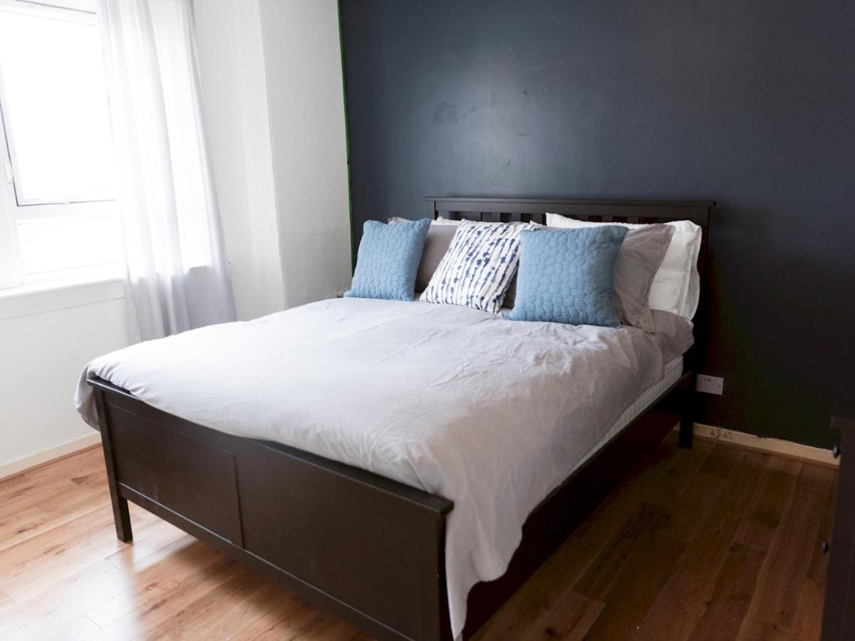 Pass The Keys Cozy Two Bed Flat Near Glasgow Airport & Paisley Zewnętrze zdjęcie